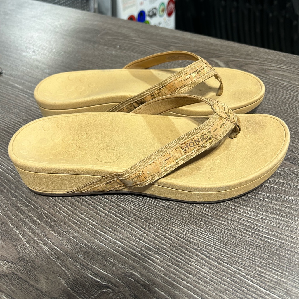 Vionic Toe Post Sandal
